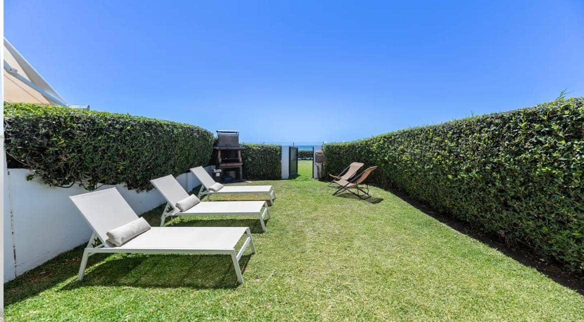 4 soverom Rekkehus til salgs i Las Chapas med svømmebasseng - € 1 950 000 (Ref: 9528322)