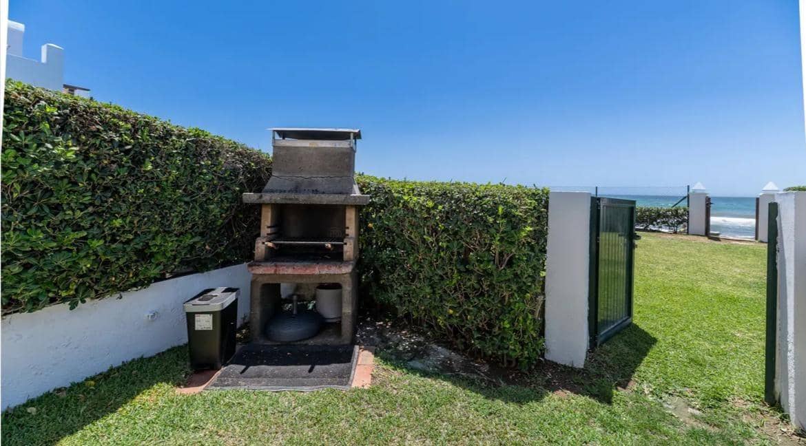 4 soverom Rekkehus til salgs i Las Chapas med svømmebasseng - € 1 950 000 (Ref: 9528322)