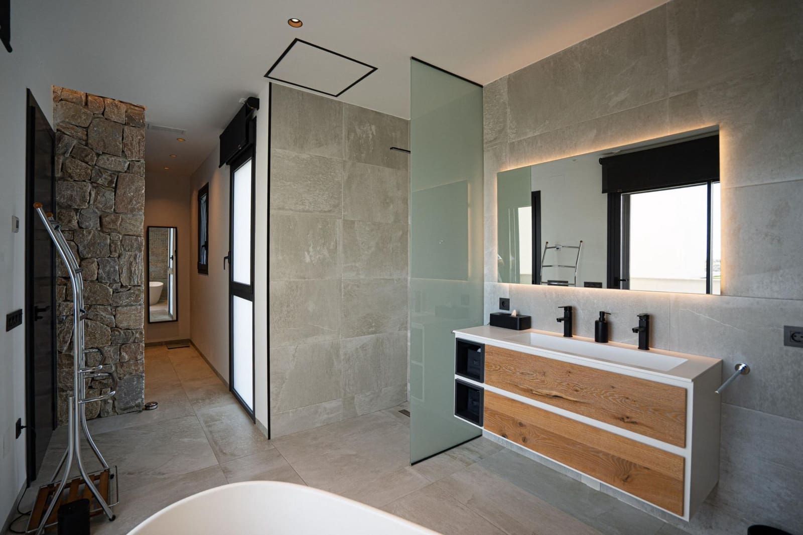 5 bedroom Villa for sale in Ciudad Quesada with pool garage - € 799,000 (Ref: 9528324)