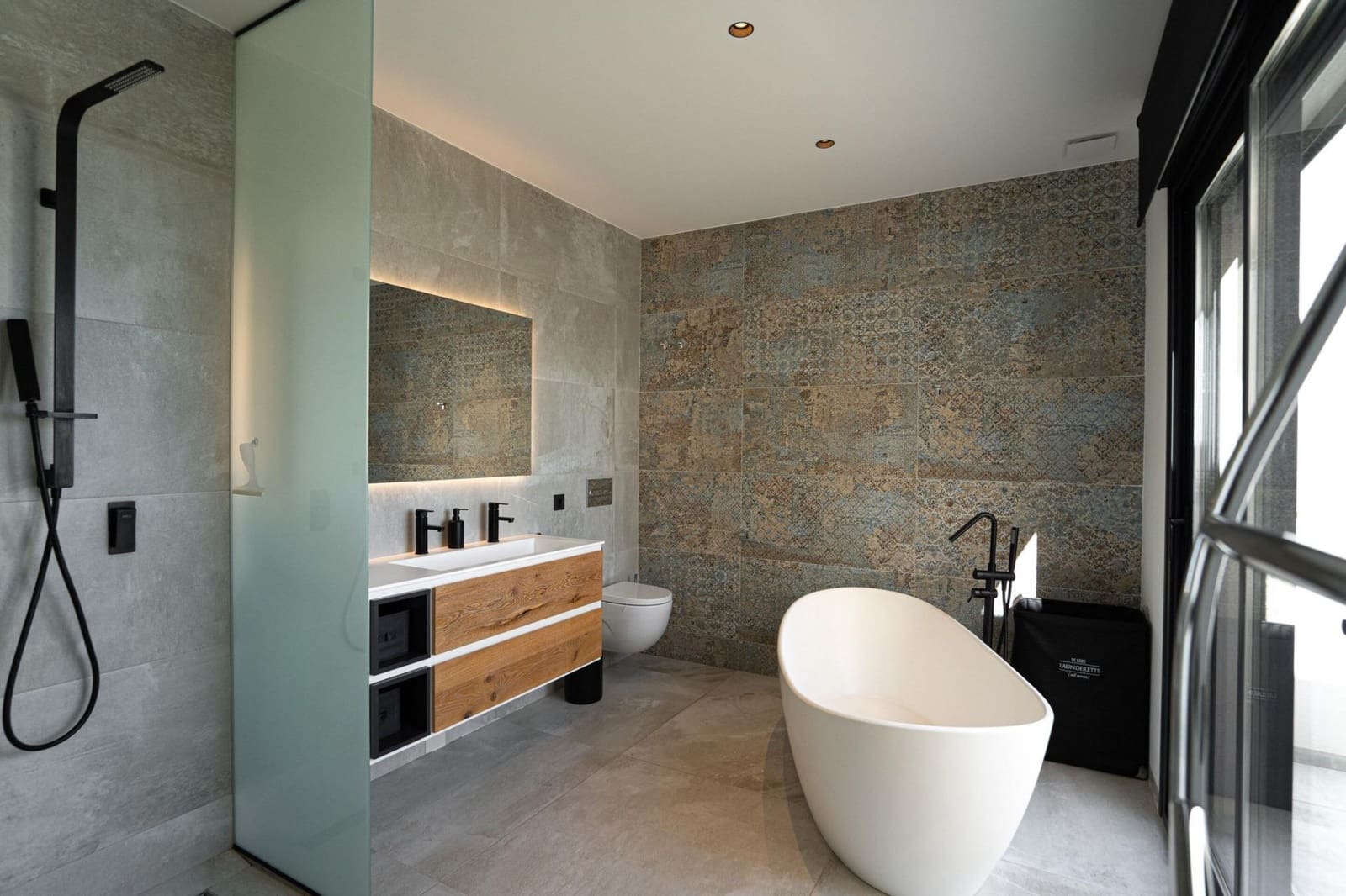 5 bedroom Villa for sale in Ciudad Quesada with pool garage - € 799,000 (Ref: 9528324)