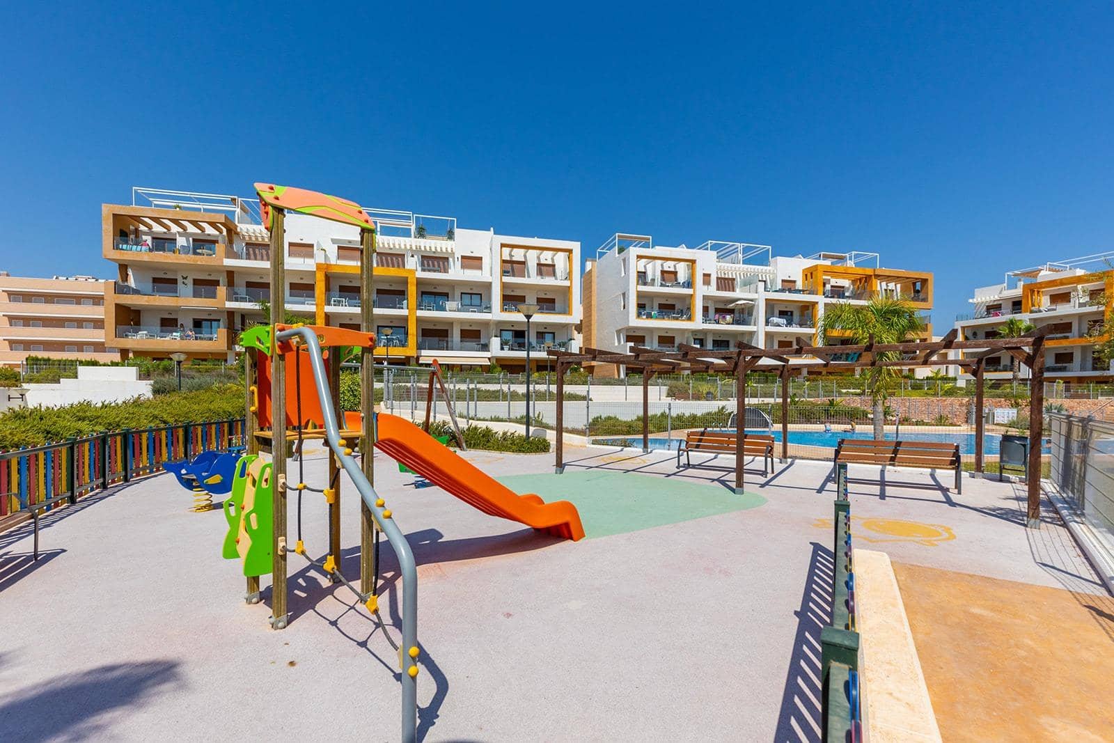 3 bedroom Apartment for sale in Villamartin with pool - € 299,900 (Ref: 9530586)