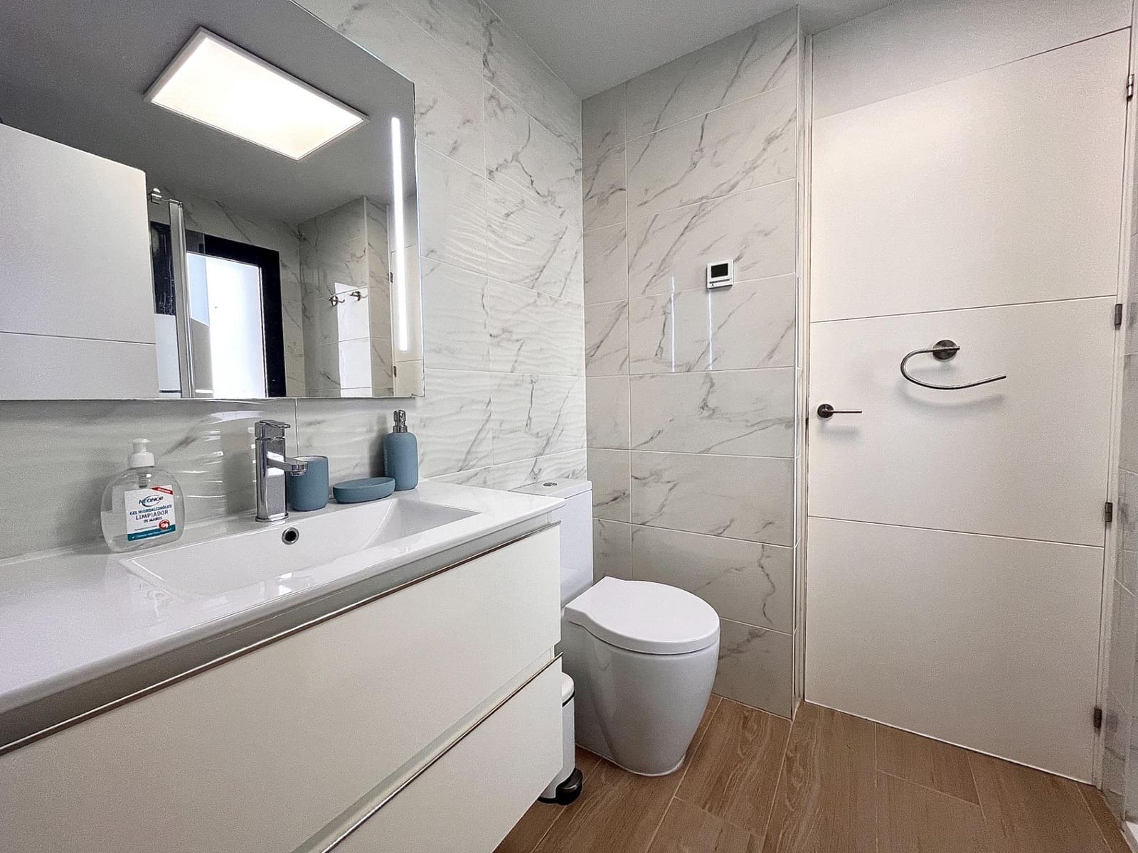 2 sypialnia Apartament na sprzedaż w Villamartin z basenem garażem - 249 900 € (Ref: 9530587)