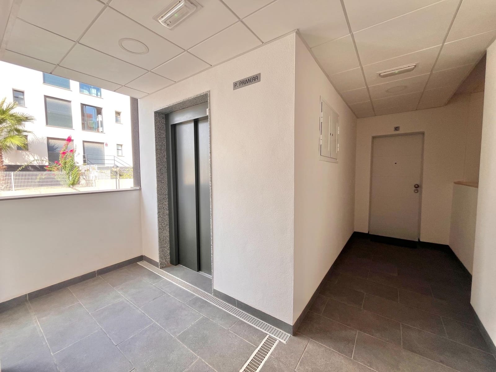 2 sypialnia Apartament na sprzedaż w Villamartin z basenem garażem - 249 900 € (Ref: 9530587)