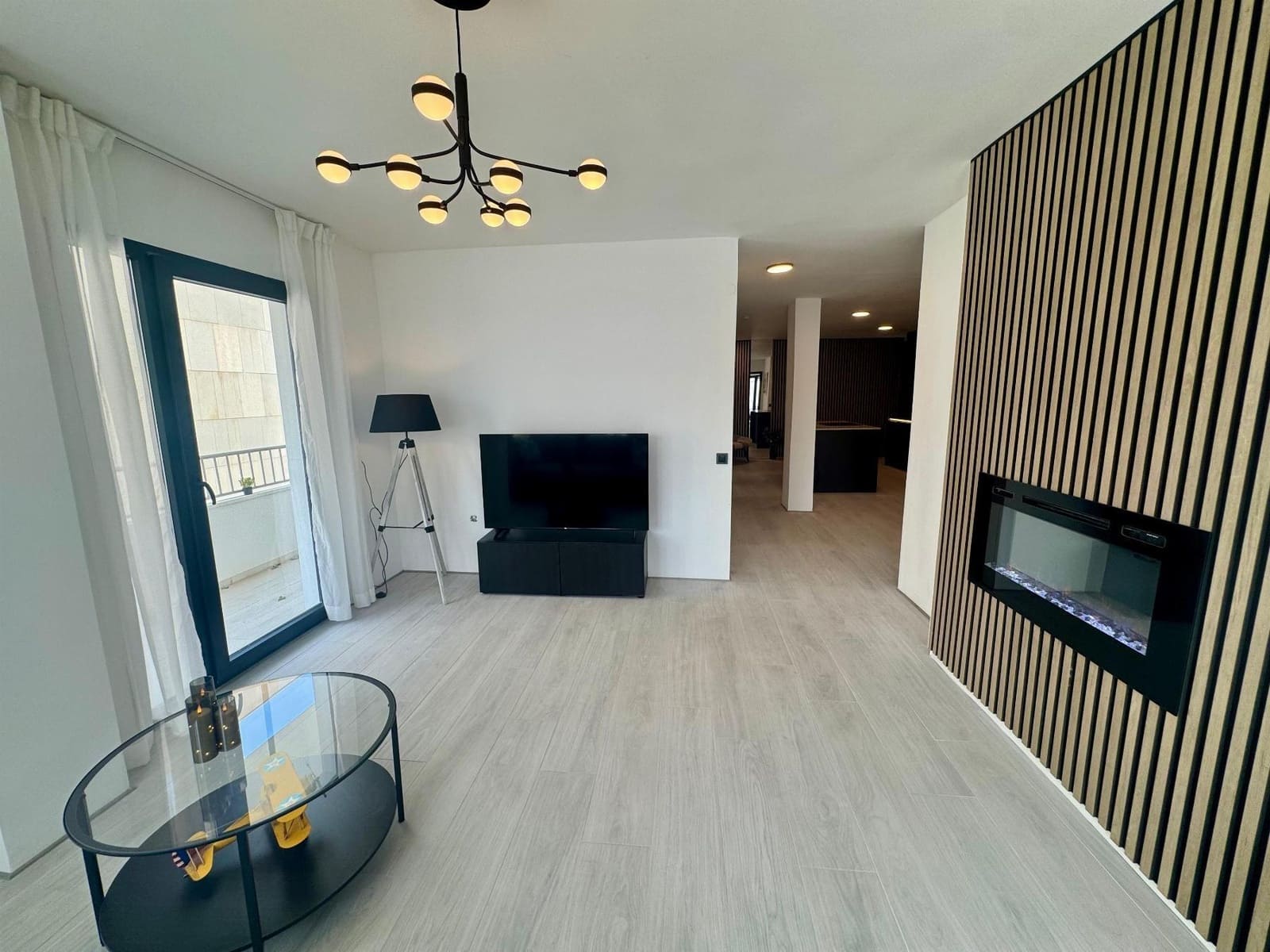 Apartamento de 3 habitaciones en Torrevieja en venta - 357.000 € (Ref: 9530593)