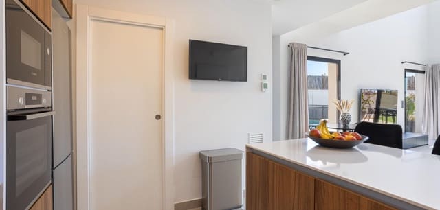 4 camera da letto Villa in vendita in Ciudad Quesada, Rojales con piscina - 699.000 € (Rif: 9530595)