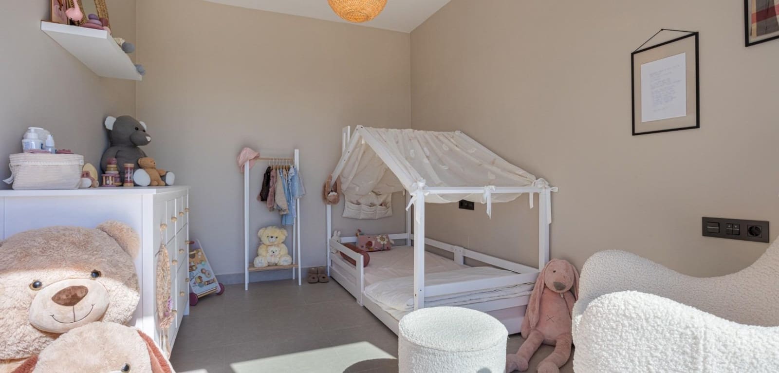 4 bedroom Villa for sale in Ciudad Quesada with pool - € 699,000 (Ref: 9530595)