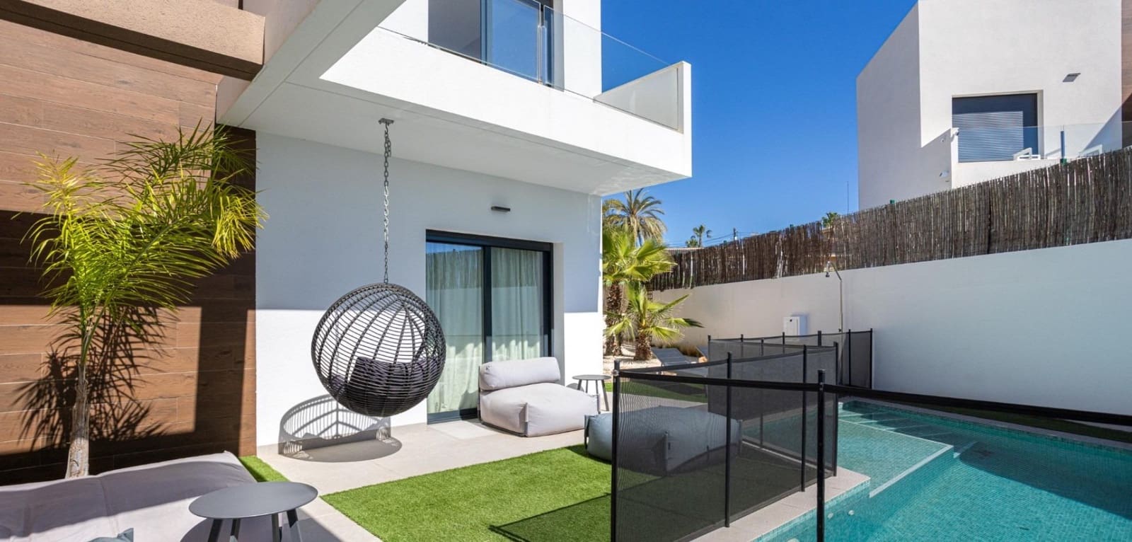 4 bedroom Villa for sale in Ciudad Quesada with pool - € 699,000 (Ref: 9530595)