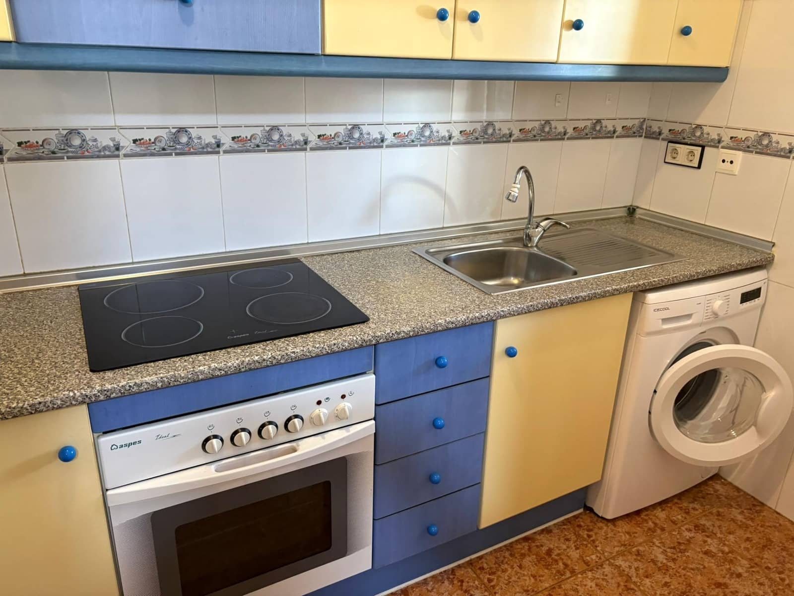 2 sovrum Bungalow till salu i La Florida med pool - 148 000 € (Ref: 9630008)