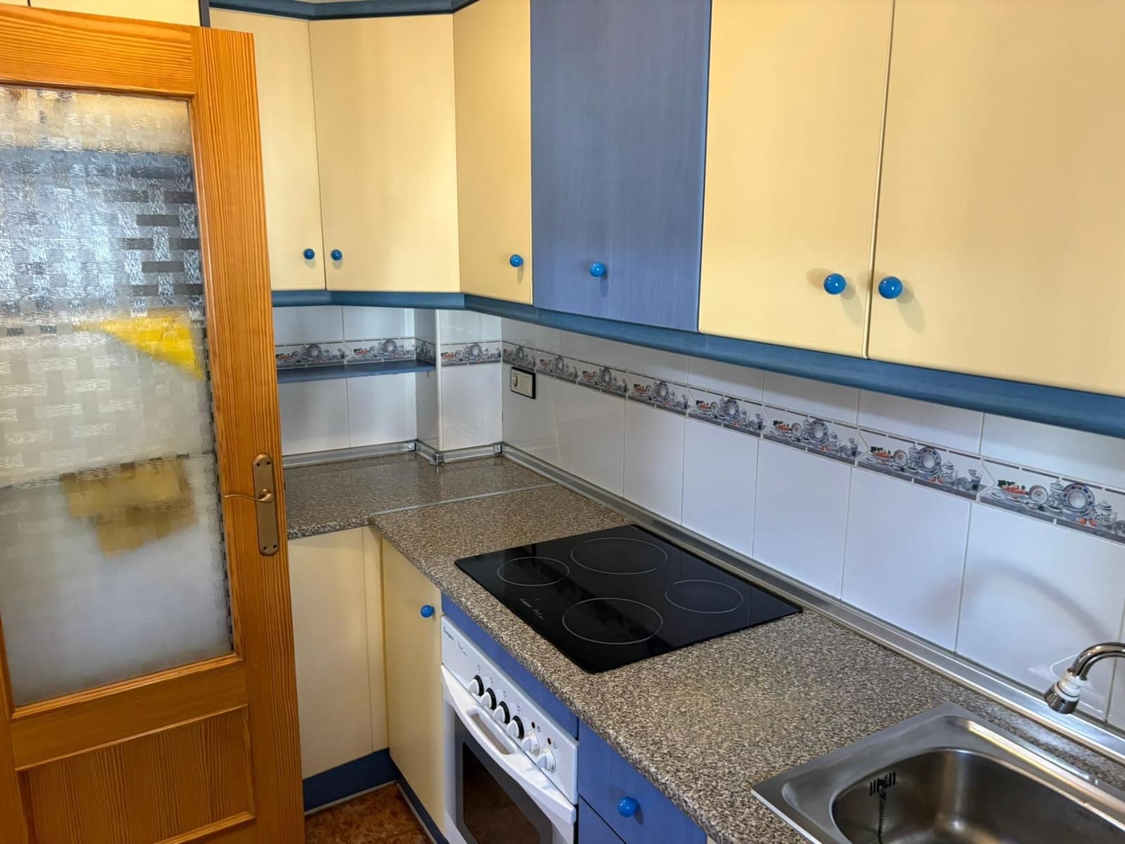 2 sovrum Bungalow till salu i La Florida med pool - 148 000 € (Ref: 9630008)