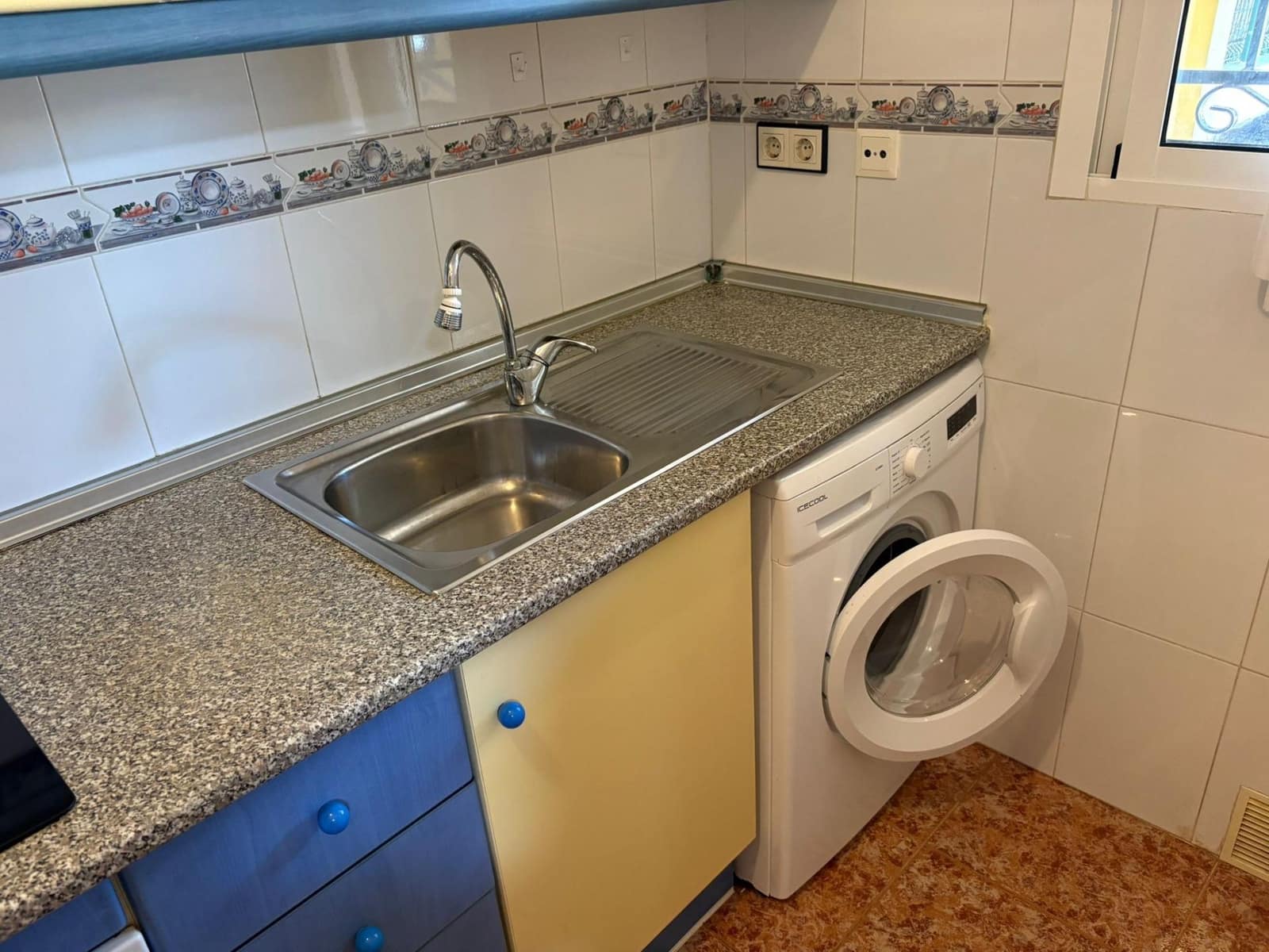 2 sovrum Bungalow till salu i La Florida med pool - 148 000 € (Ref: 9630008)