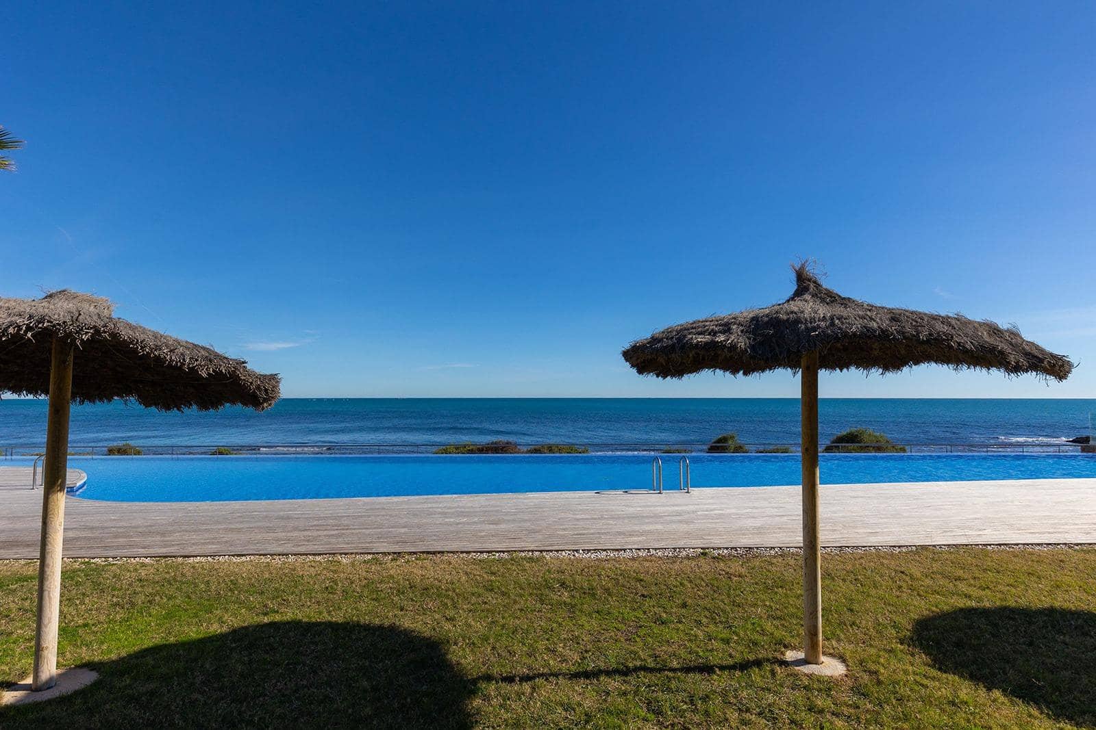 2 Zimmer Apartment zu verkaufen in Punta Prima mit Pool Garage - 765.000 € (Ref: 9639498)
