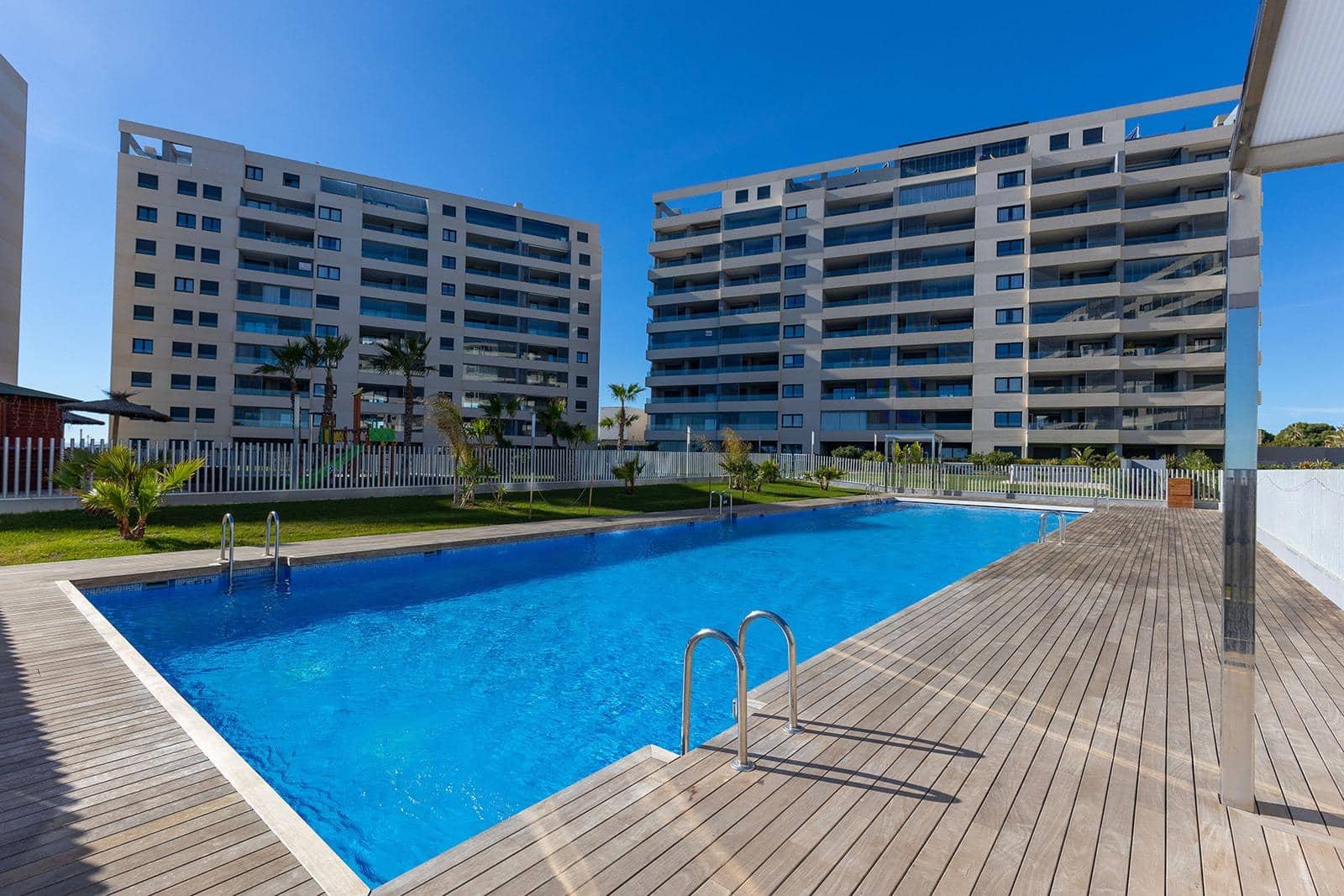 2 Zimmer Apartment zu verkaufen in Punta Prima mit Pool Garage - 765.000 € (Ref: 9639498)