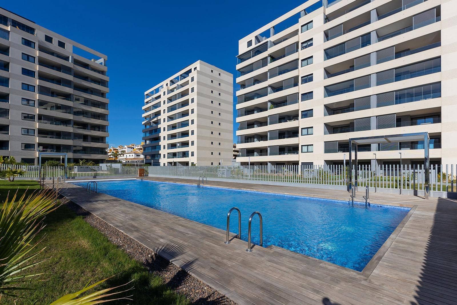 2 Zimmer Apartment zu verkaufen in Punta Prima mit Pool Garage - 765.000 € (Ref: 9639498)