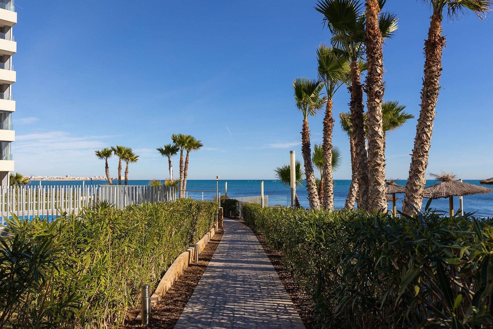 2 Zimmer Apartment zu verkaufen in Punta Prima mit Pool Garage - 765.000 € (Ref: 9639498)