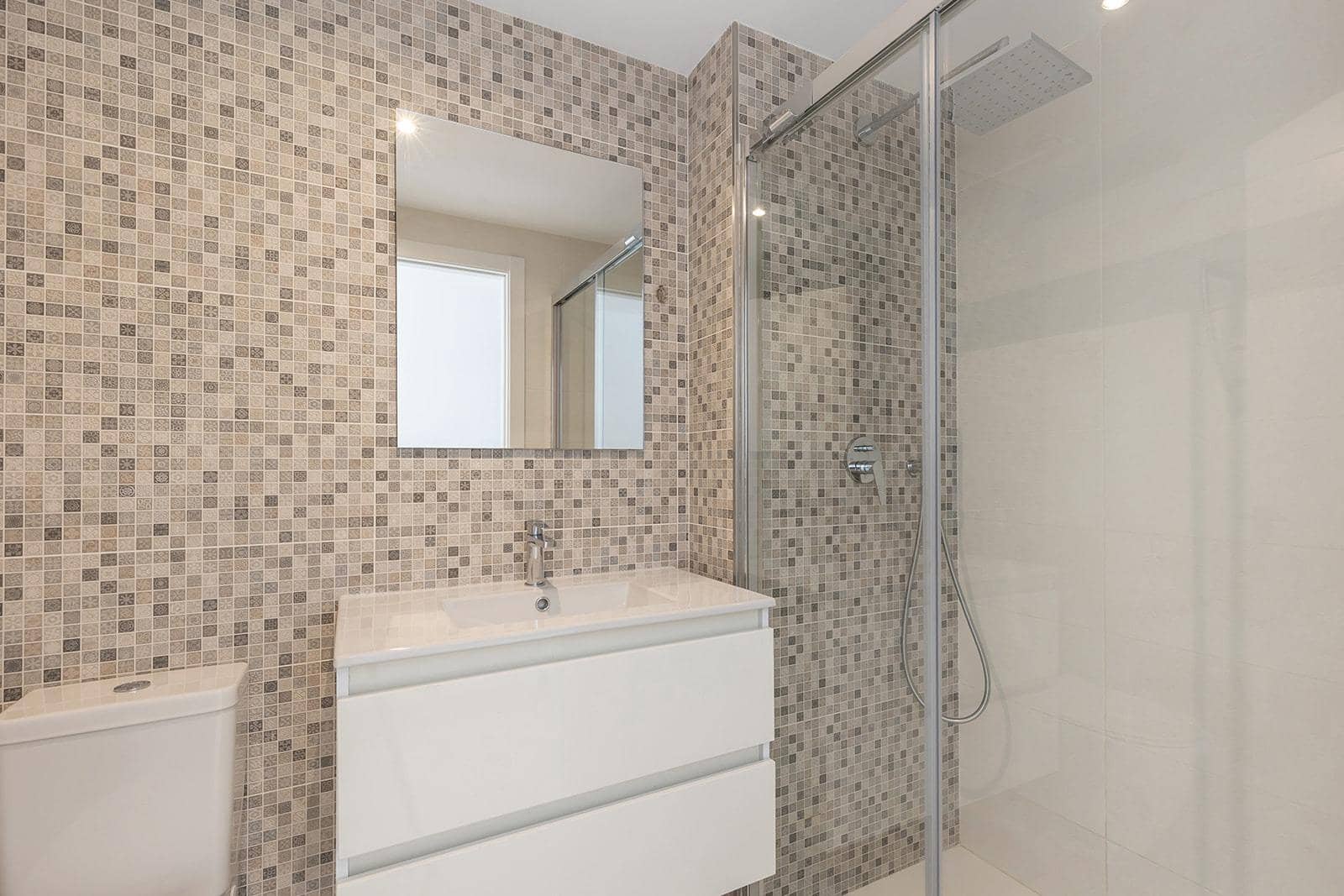 3 slaapkamer Penthouse te koop in Punta Prima met zwembad garage - € 765.000 (Ref: 9652044)