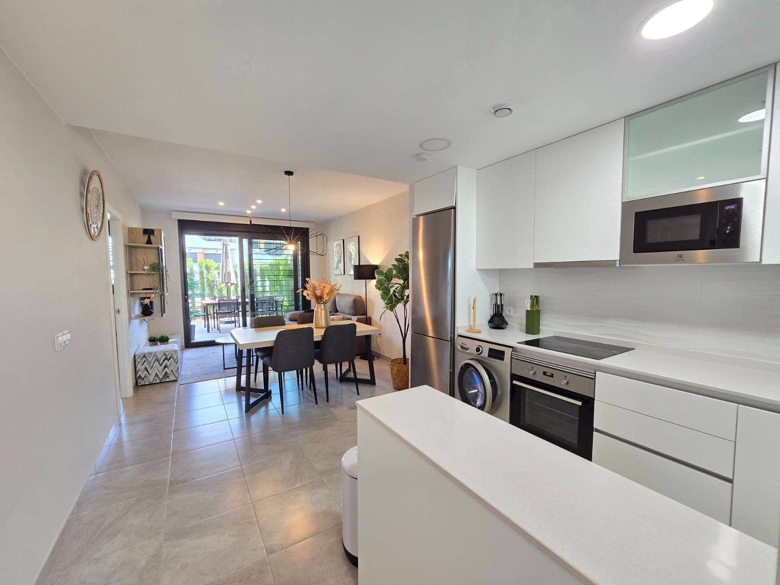 2 bedroom Apartment for sale in Villamartin with pool garage - € 275,000 (Ref: 9652045)