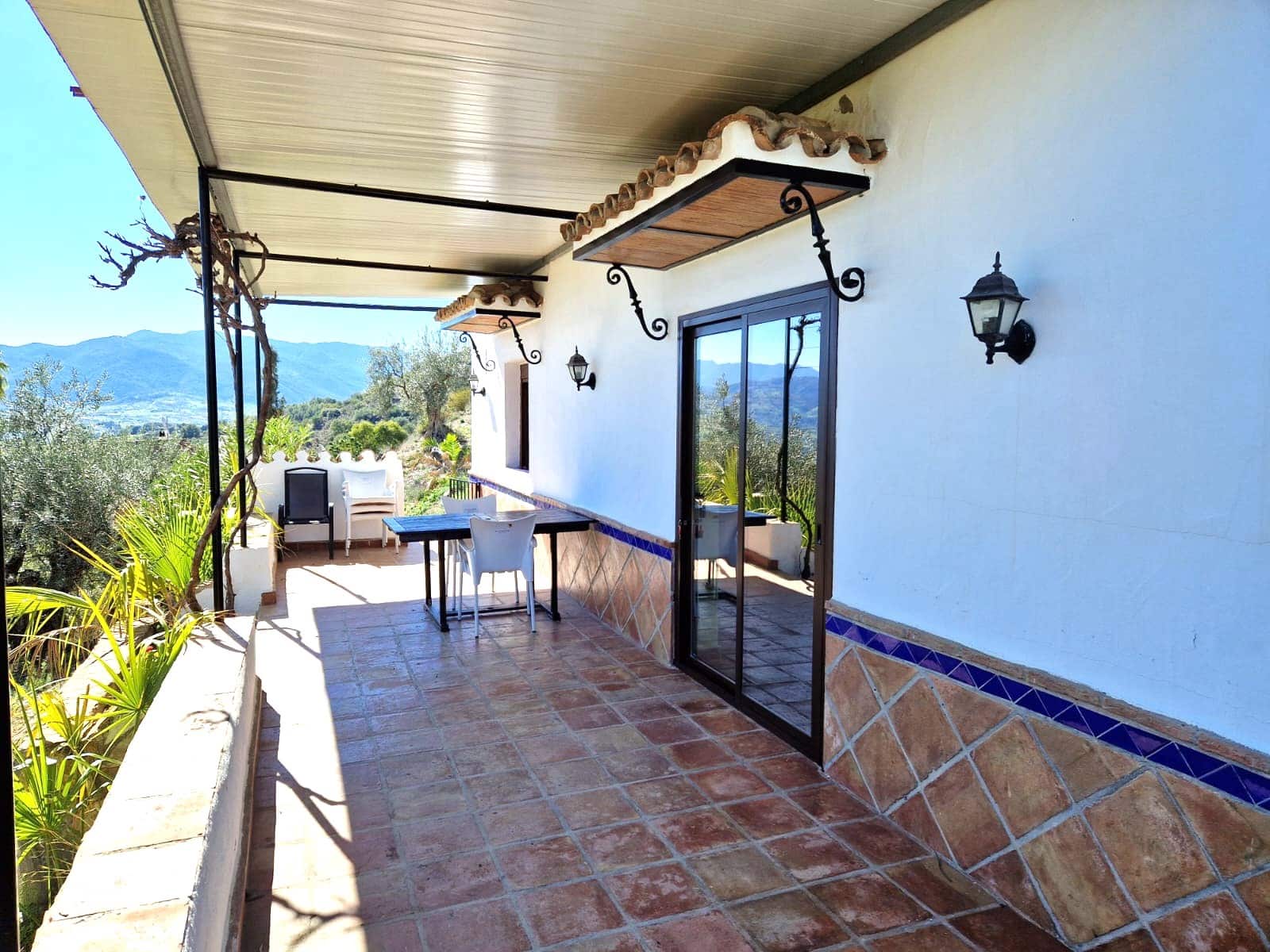 16 sypialnia Hotel na sprzedaż w Tolox z basenem - 1 500 000 € (Ref: 9524724)