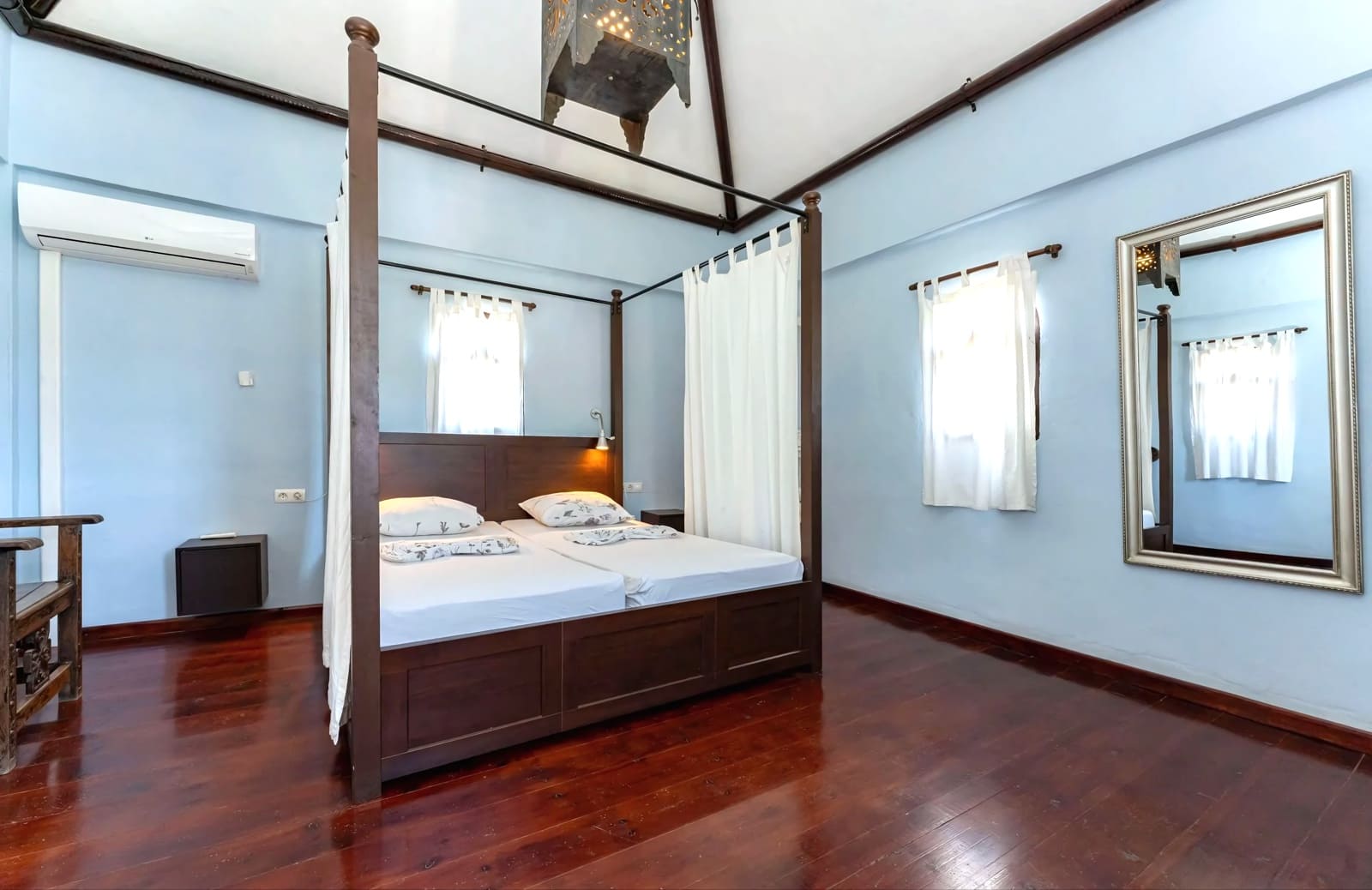 16 sypialnia Hotel na sprzedaż w Tolox z basenem - 1 500 000 € (Ref: 9524724)