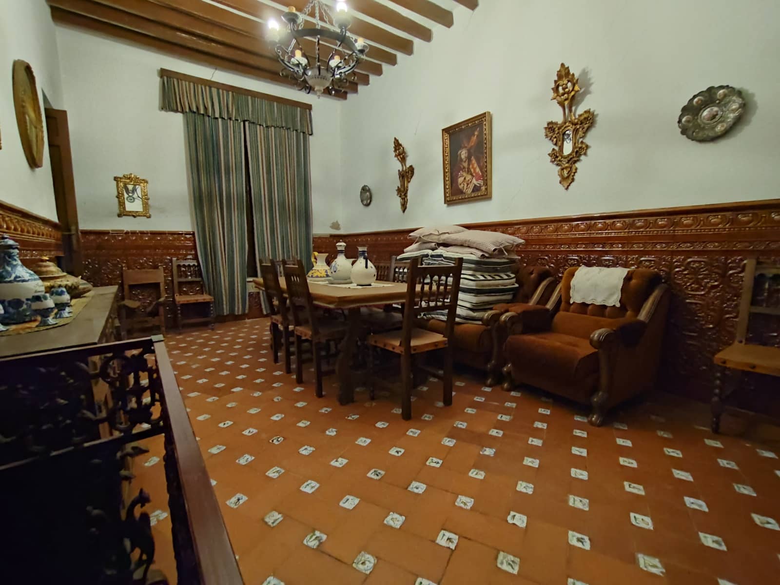 12 soveværelse Finca/Landehus til salg i Priego de Cordoba med swimmingpool - € 899.900 (Ref: 9544398)