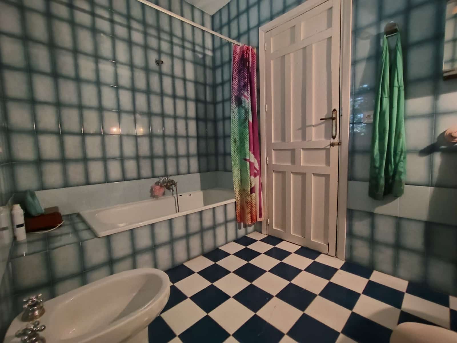 12 soveværelse Finca/Landehus til salg i Priego de Cordoba med swimmingpool - € 899.900 (Ref: 9544398)