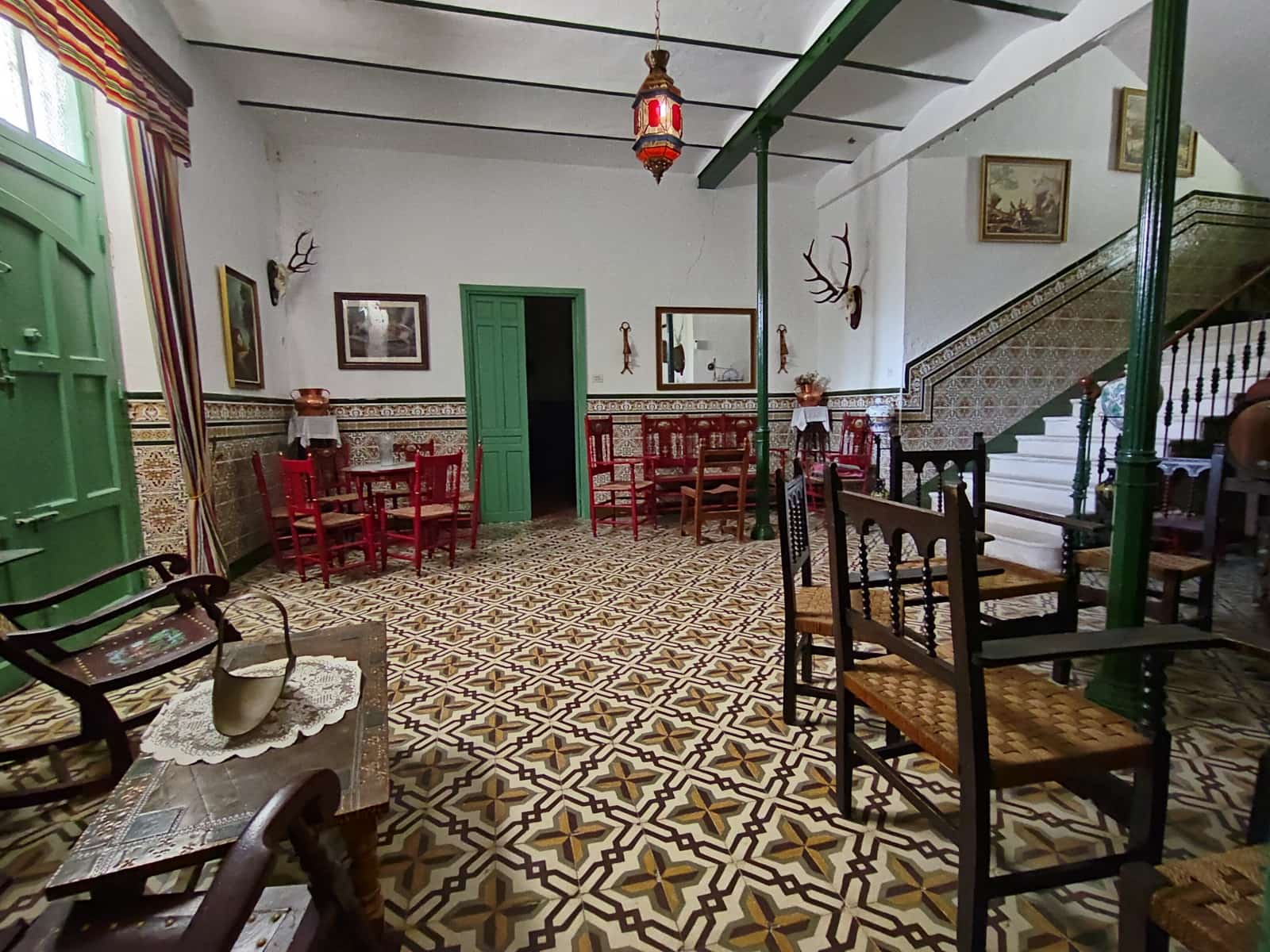 12 soveværelse Finca/Landehus til salg i Priego de Cordoba med swimmingpool - € 899.900 (Ref: 9544398)