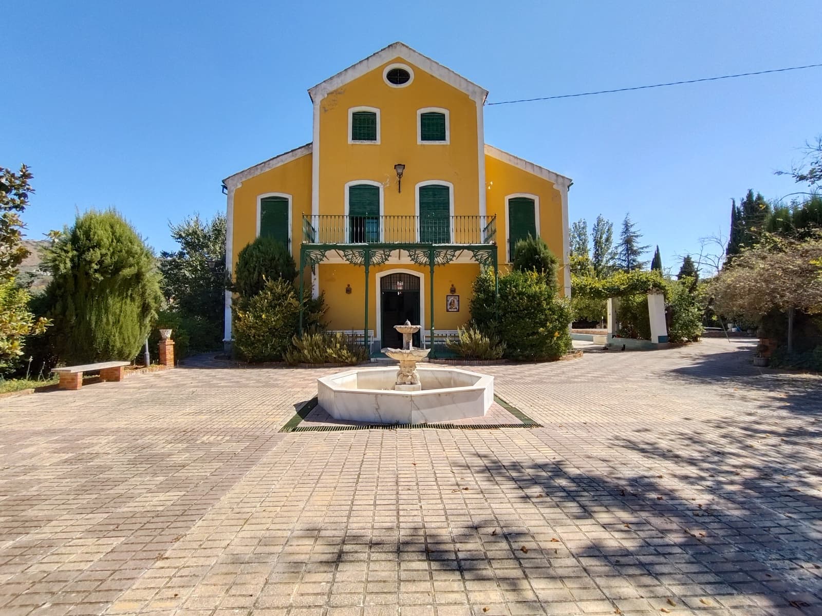 12 soveværelse Finca/Landehus til salg i Priego de Cordoba med swimmingpool - € 899.900 (Ref: 9544398)