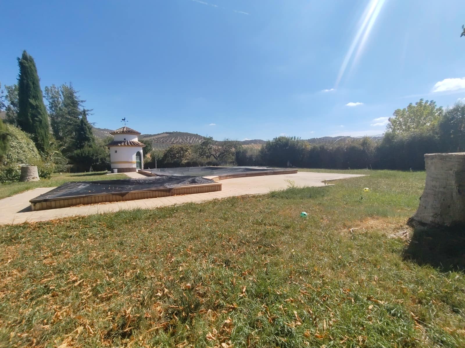 12 soveværelse Finca/Landehus til salg i Priego de Cordoba med swimmingpool - € 899.900 (Ref: 9544398)