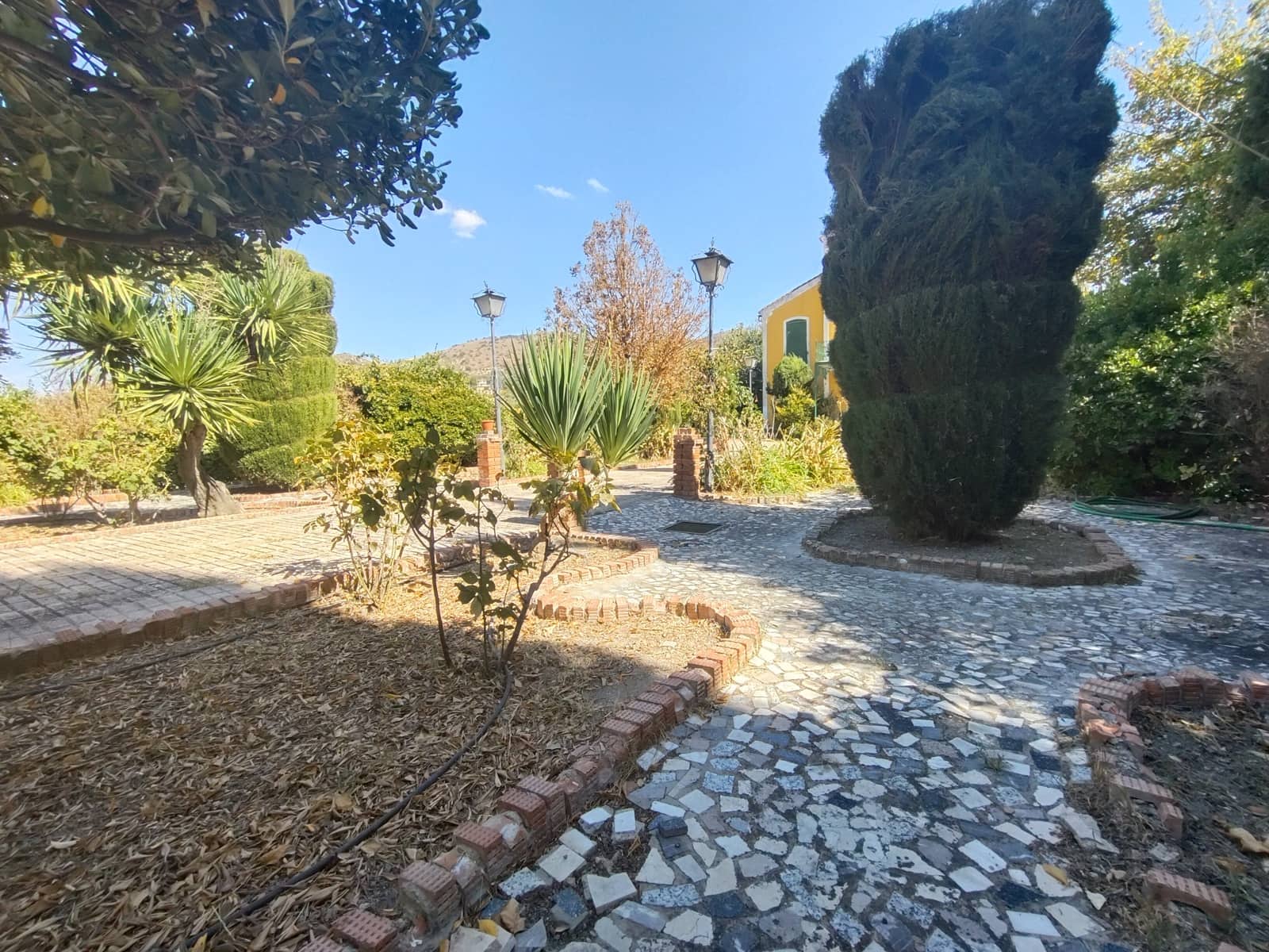 12 soveværelse Finca/Landehus til salg i Priego de Cordoba med swimmingpool - € 899.900 (Ref: 9544398)