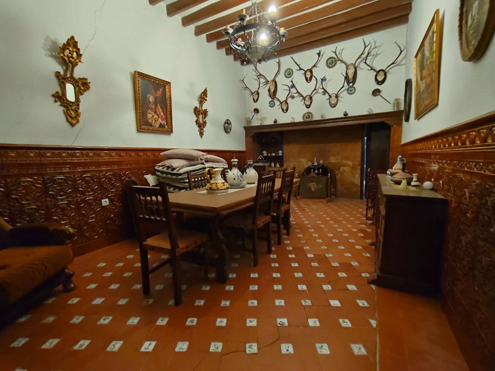 12 bedroom Finca/Country House for sale in Priego de Cordoba with pool garage - € 899,900 (Ref: 9548649)