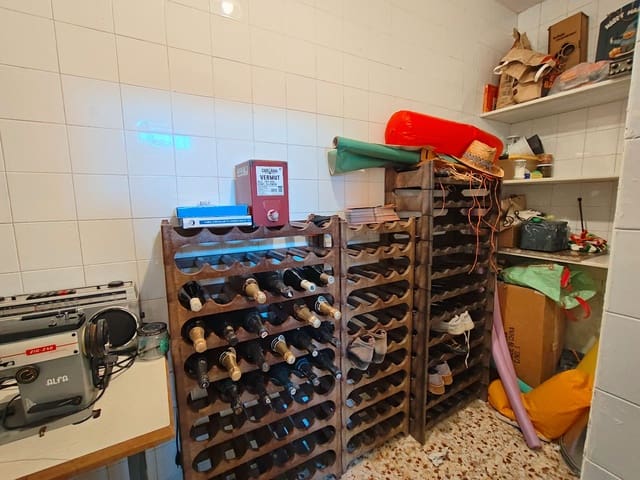 12 makuuhuone Maalaistalo myytävänä paikassa Priego de Córdoba mukana uima-altaan 
autotalli - 899 900 € (Ref: 9548649)