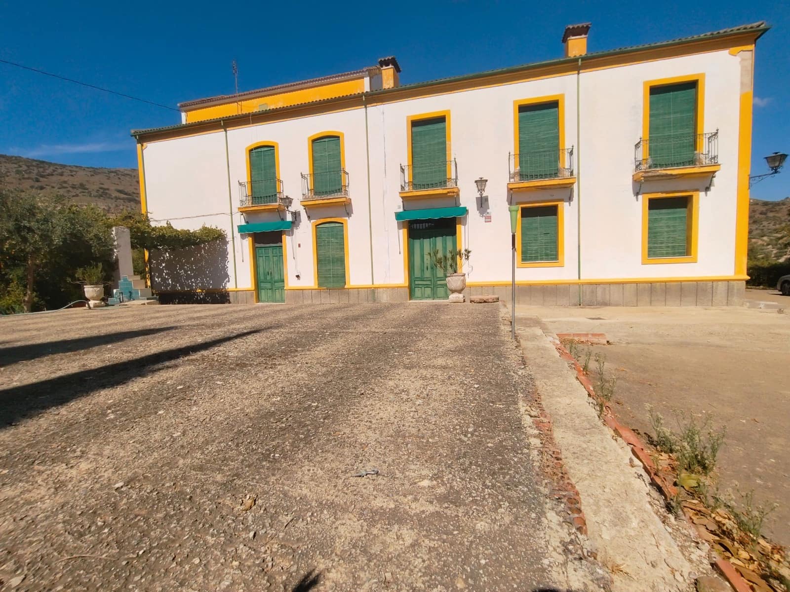 12 bedroom Finca/Country House for sale in Priego de Cordoba with pool garage - € 899,900 (Ref: 9548649)