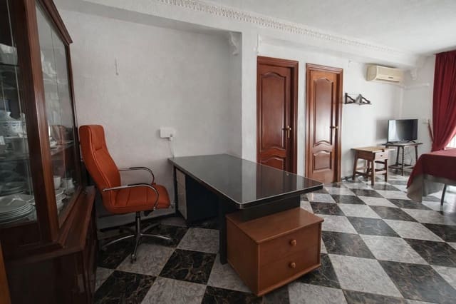3 soverom Leilighet til salgs i Poligono Cartuja - La Paz, Granada by - € 161 900 (Ref: 9548650)