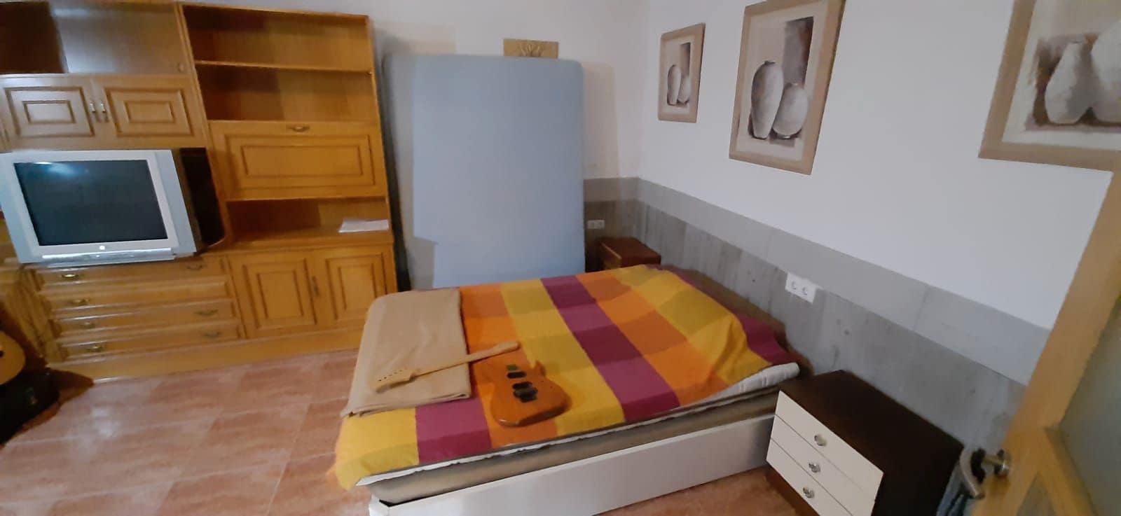 6 soveværelse Byhus til salg i Granada by - € 190.000 (Ref: 9548651)