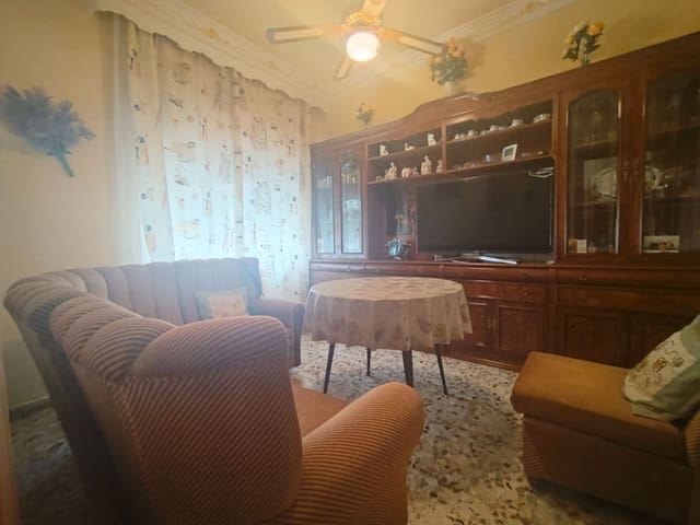 9 soveværelse Byhus til salg i Gabia Grande, Las Gabias med garage - € 229.900 (Ref: 9548654)