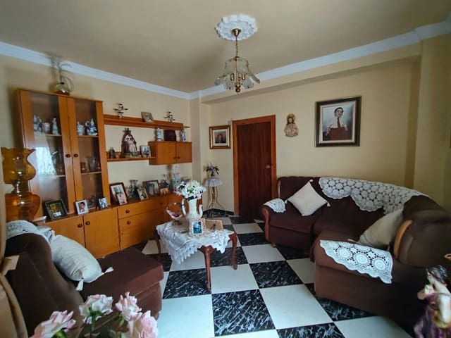 9 soveværelse Byhus til salg i Gabia Grande, Las Gabias med garage - € 229.900 (Ref: 9548654)