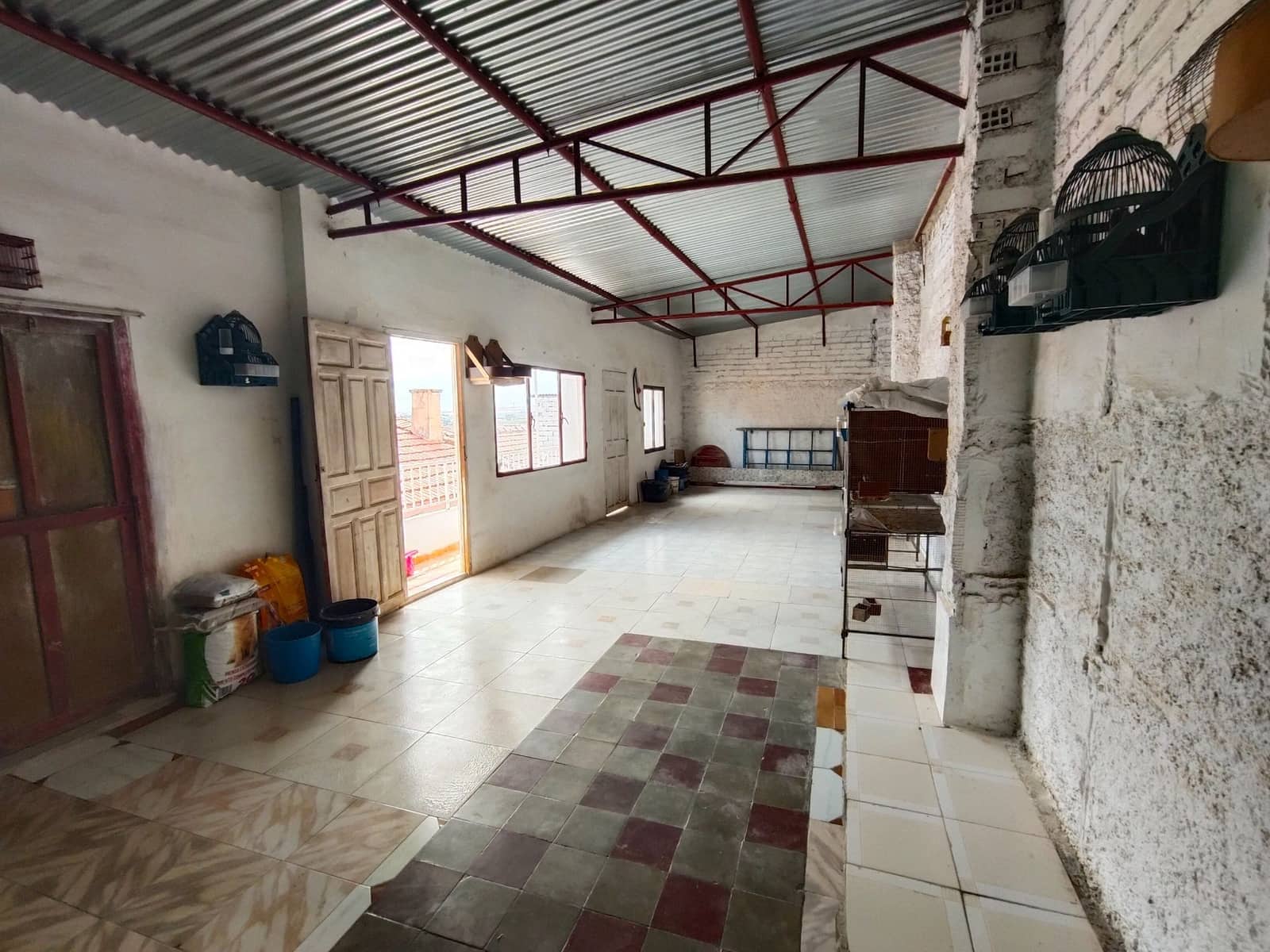 9 soveværelse Byhus til salg i Las Gabias med garage - € 229.900 (Ref: 9548654)