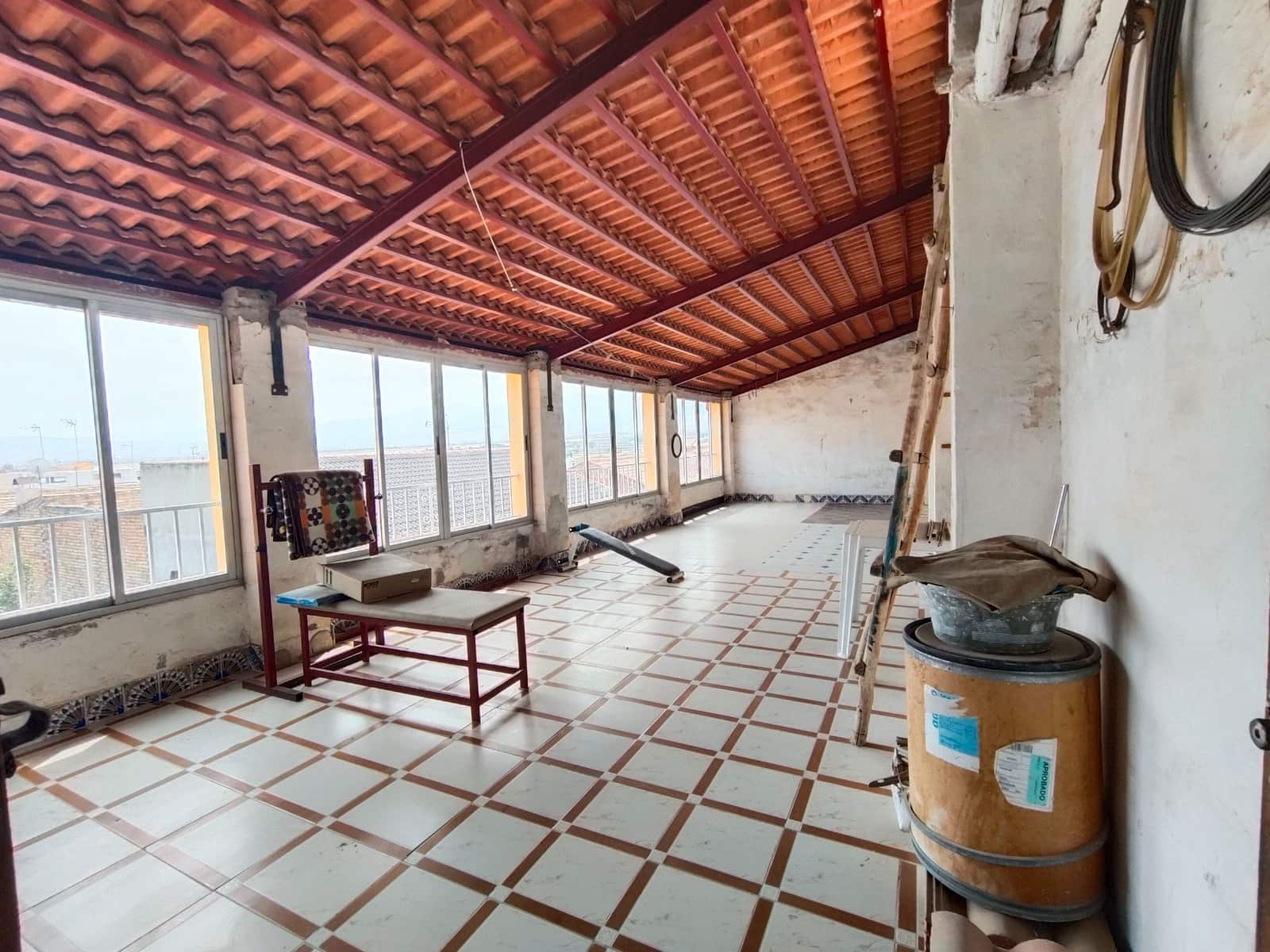 9 soveværelse Byhus til salg i Las Gabias med garage - € 229.900 (Ref: 9548654)