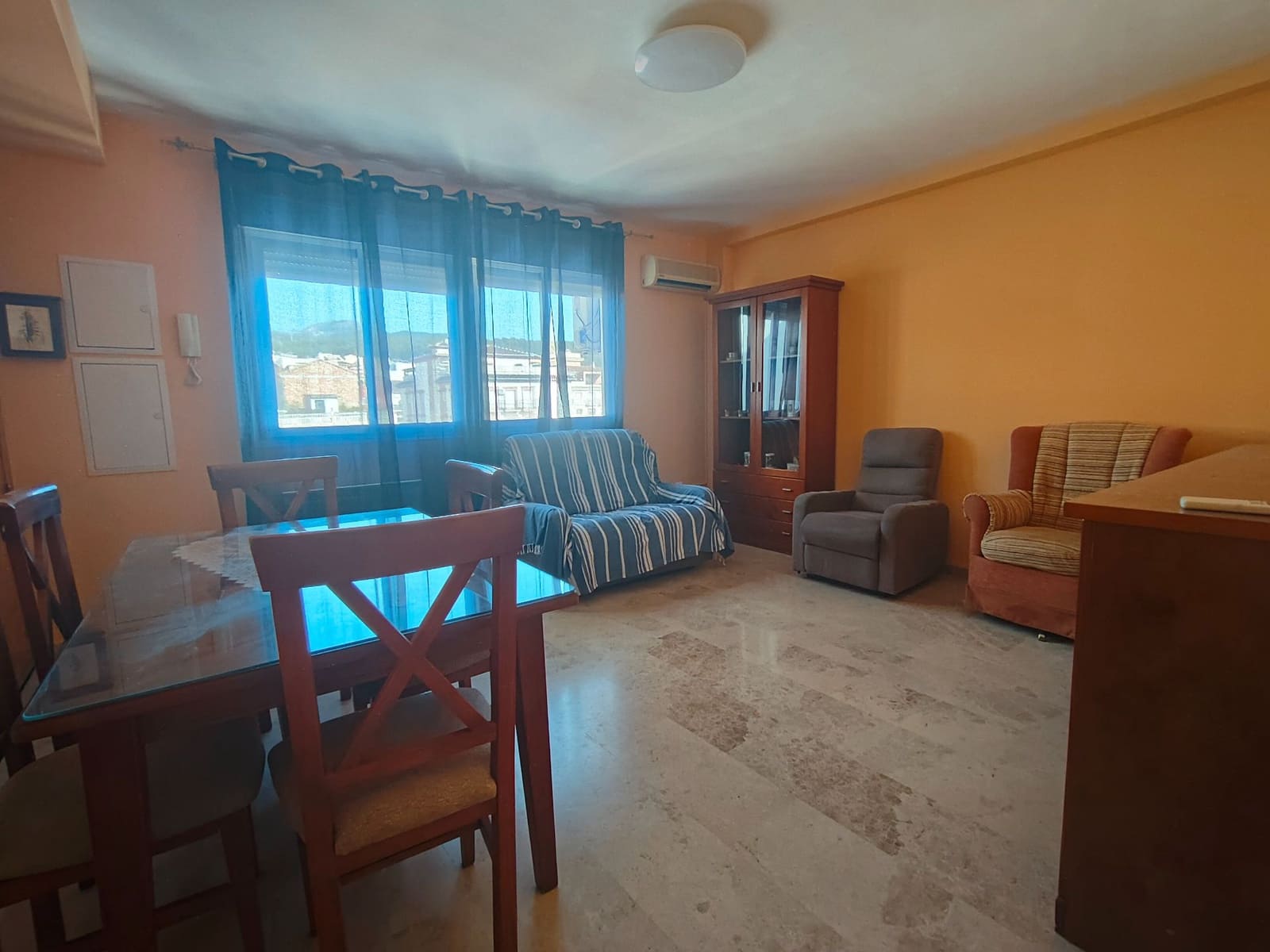 2 makuuhuone Kattohuoneisto myytävänä paikassa La Zubia - 165 000 € (Ref: 9548655)