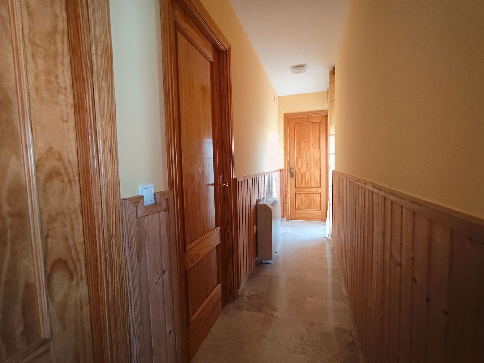 2 makuuhuone Kattohuoneisto myytävänä paikassa La Zubia - 165 000 € (Ref: 9548655)