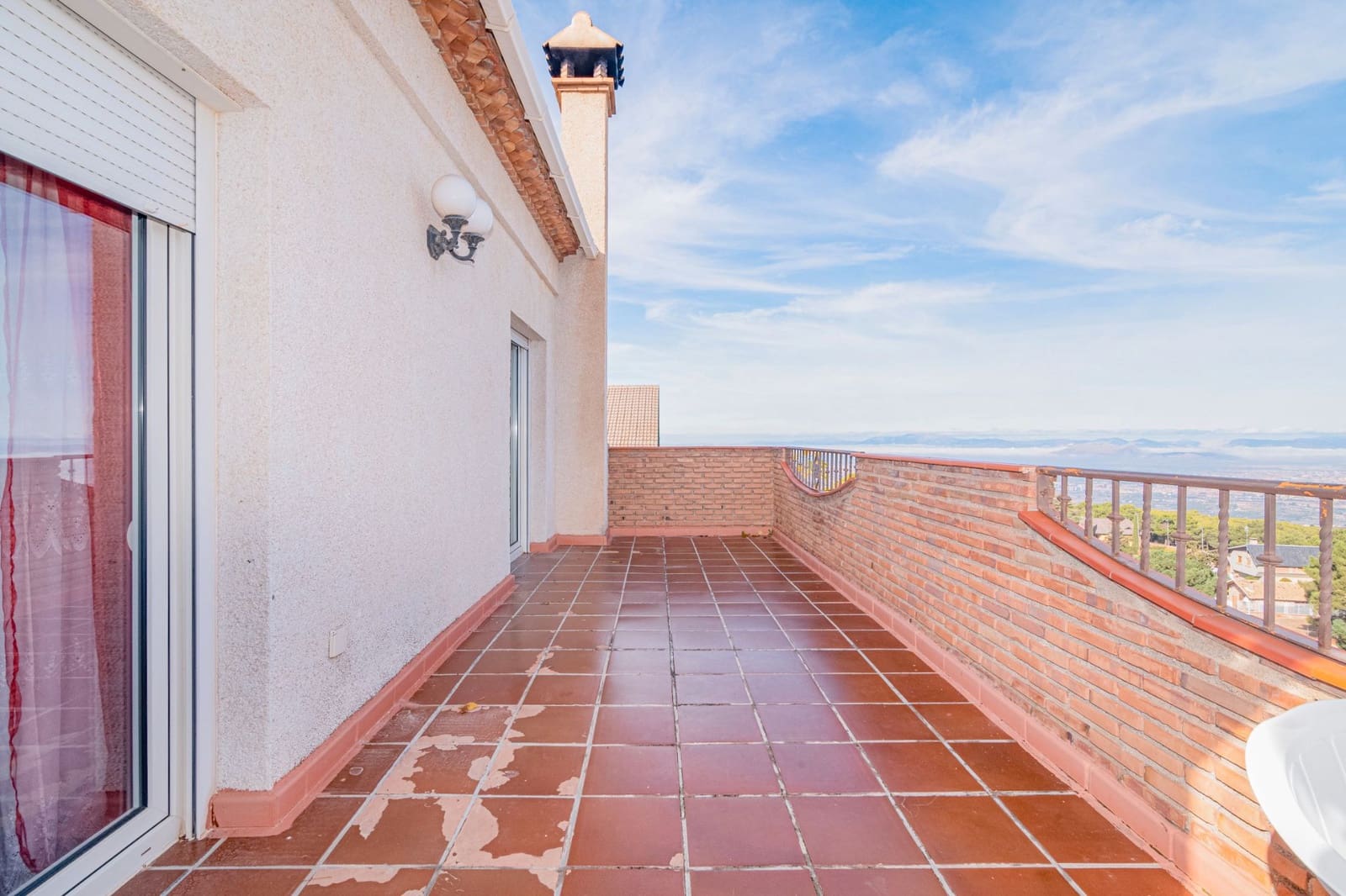 5 sovrum Villa till salu i La Zubia med pool - 429 900 € (Ref: 9548658)