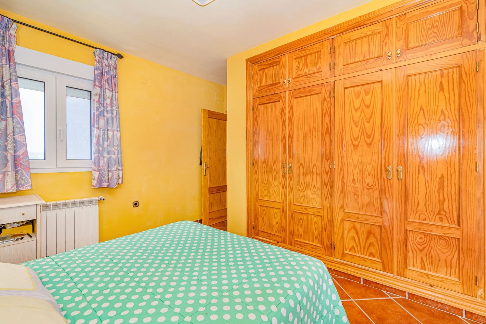 5 sovrum Villa till salu i La Zubia med pool - 429 900 € (Ref: 9548658)