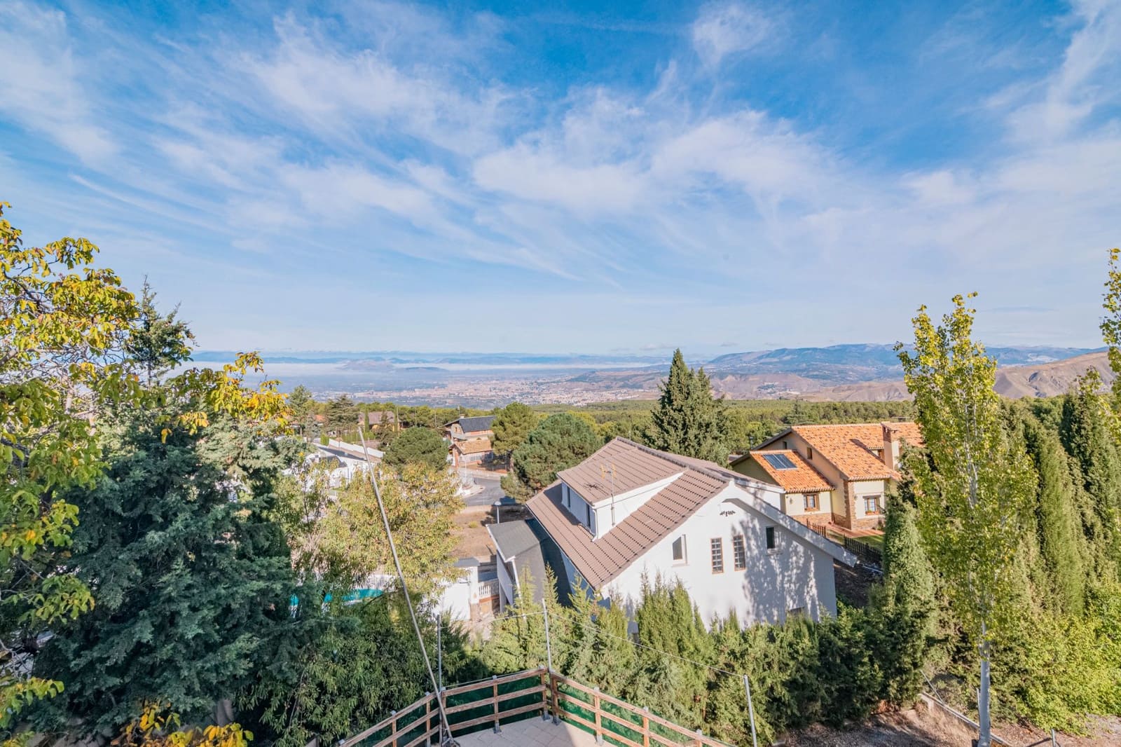 5 sovrum Villa till salu i La Zubia med pool - 429 900 € (Ref: 9548658)