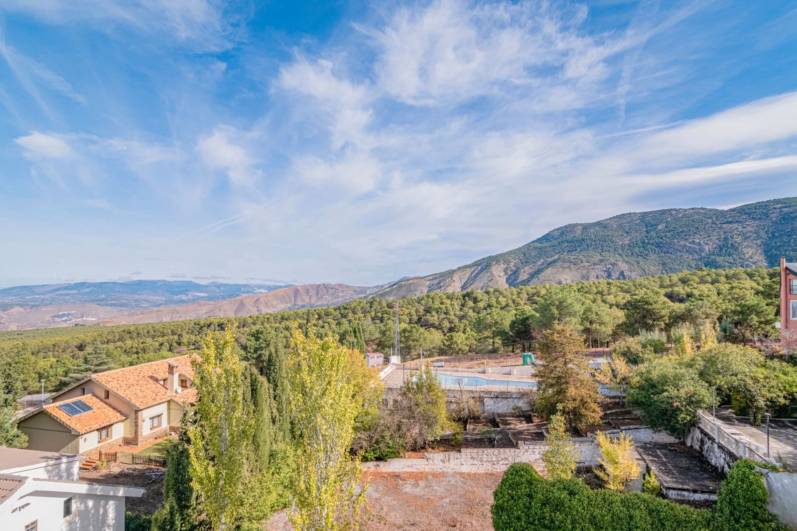 5 sovrum Villa till salu i La Zubia med pool - 429 900 € (Ref: 9548658)