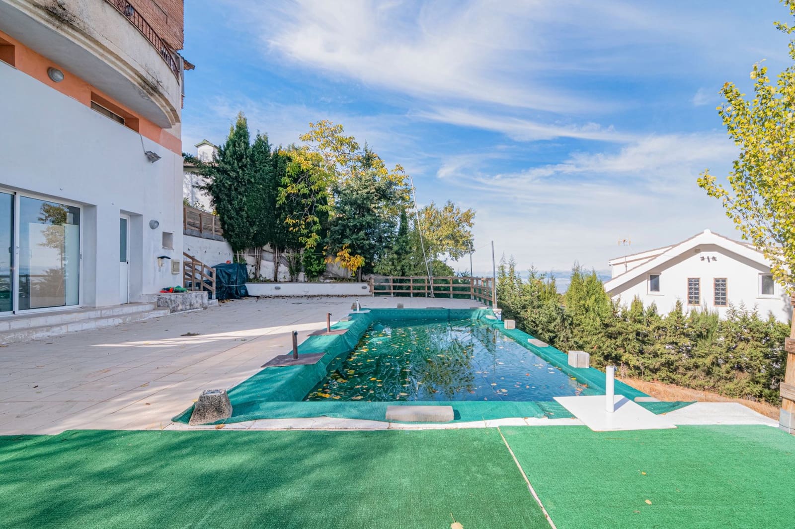 5 sovrum Villa till salu i La Zubia med pool - 429 900 € (Ref: 9548658)