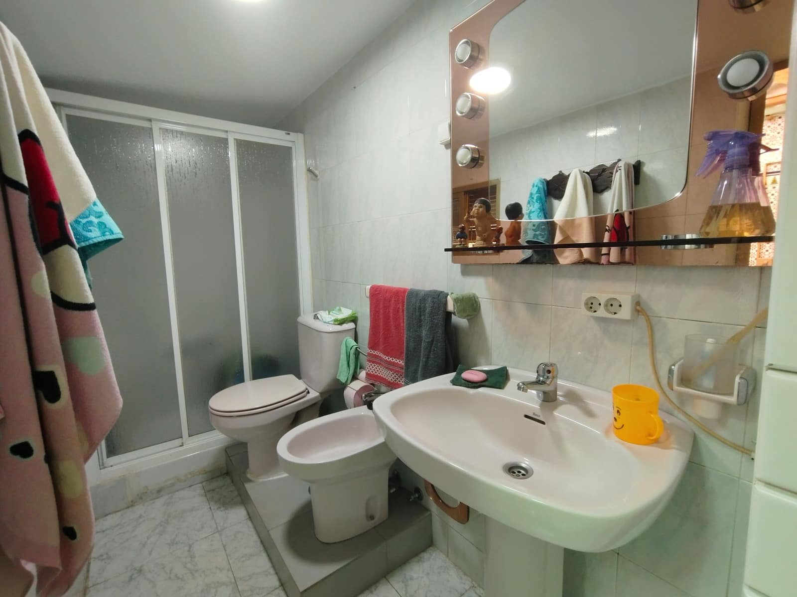 3 slaapkamer Appartement te koop in Granada stad - € 167.000 (Ref: 9548659)