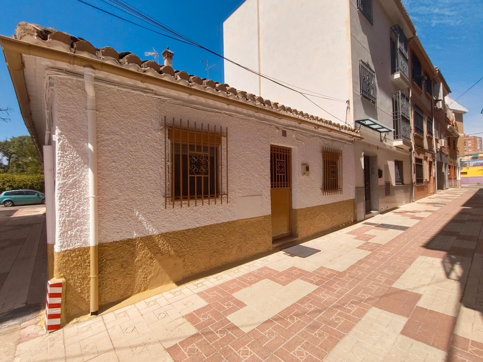 3 slaapkamer Appartement te koop in Granada stad - € 167.000 (Ref: 9548659)