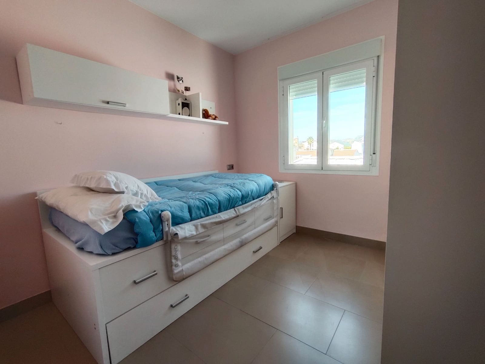 3 makuuhuone Asunto myytävänä paikassa Priego de Cordoba - 119 900 € (Ref: 9548660)