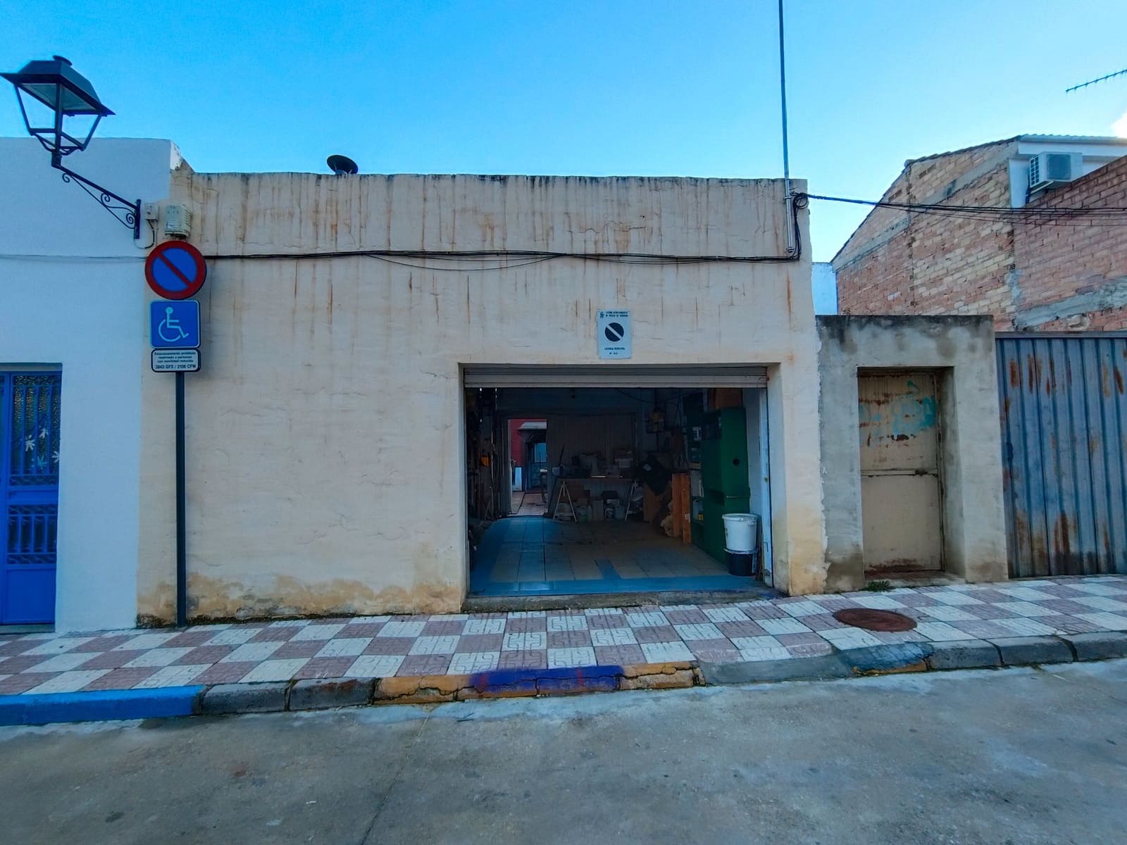 5 bedroom Townhouse for sale in Priego de Cordoba with garage - € 219,900 (Ref: 9548661)