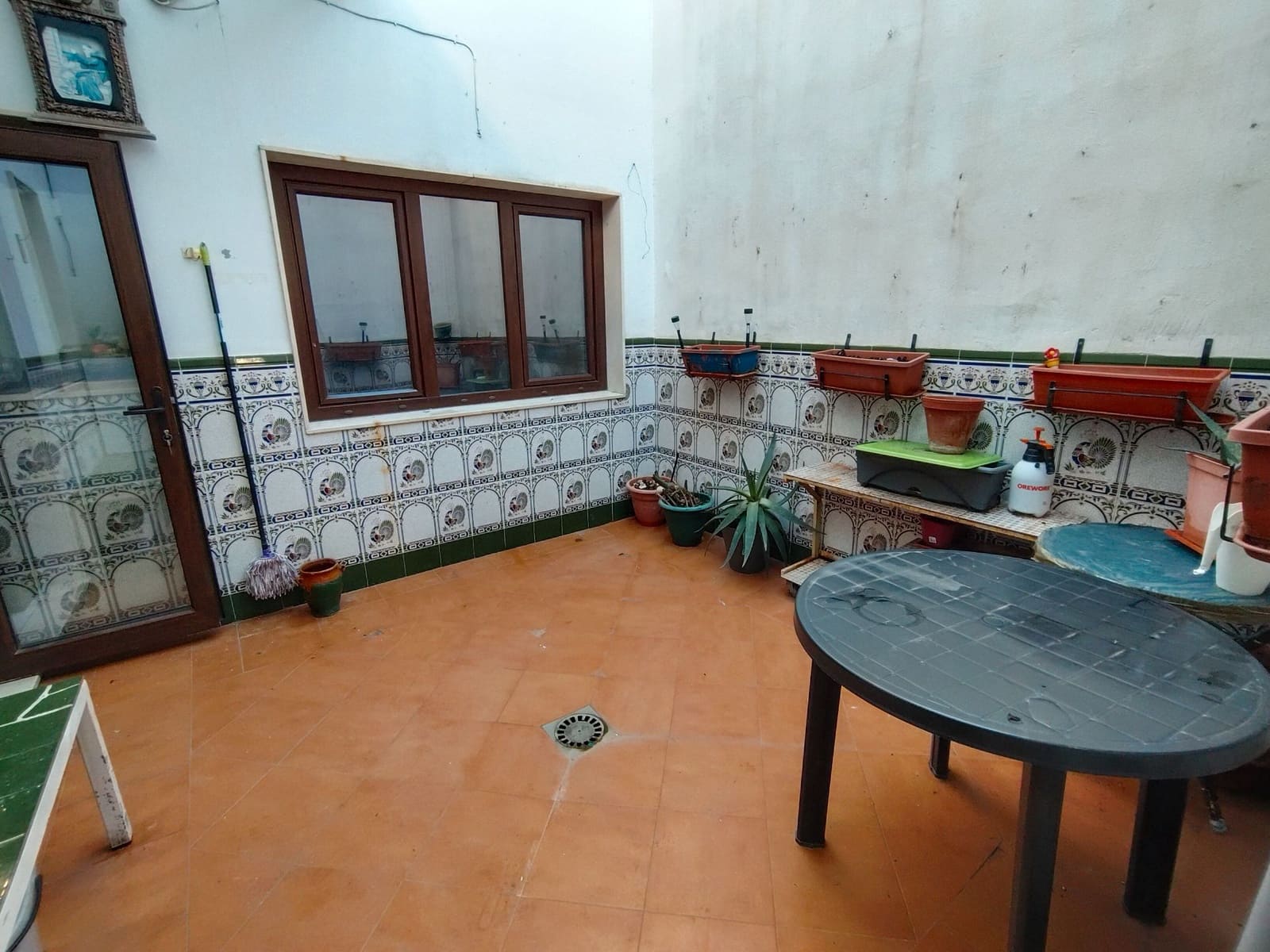 5 bedroom Townhouse for sale in Priego de Cordoba with garage - € 219,900 (Ref: 9548661)