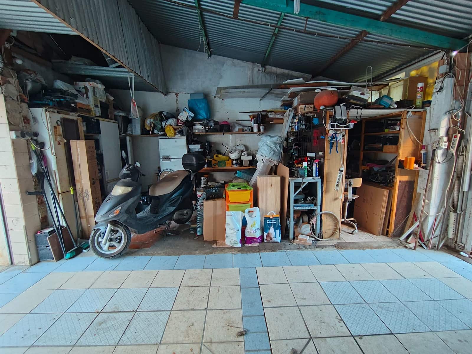 5 bedroom Townhouse for sale in Priego de Cordoba with garage - € 219,900 (Ref: 9548661)